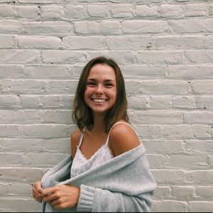 Meet your Posher, Victoria